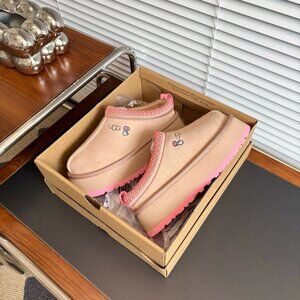 Ugg Tazz Love ‘25 Platform Slippers Limited Edition